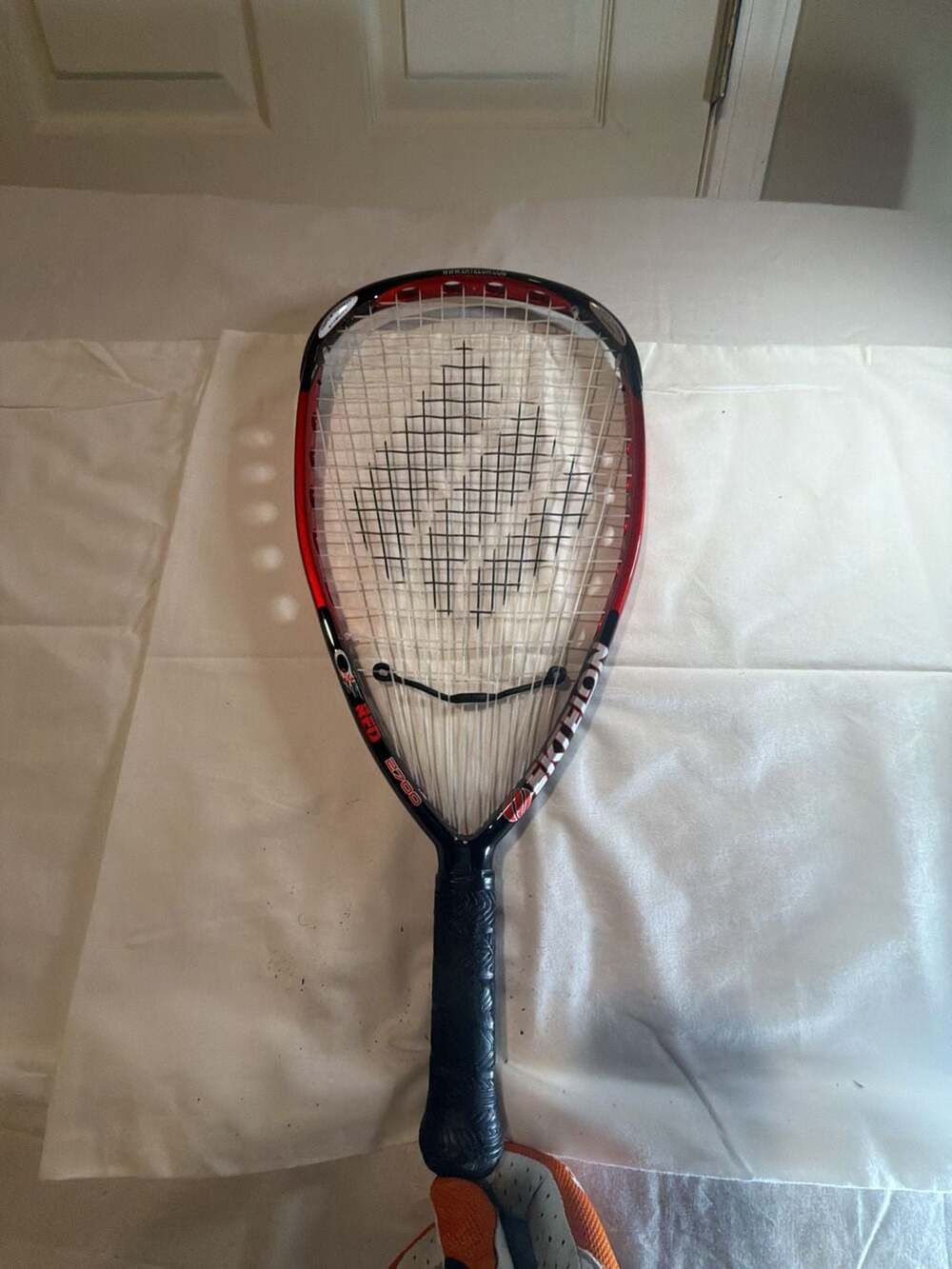 Ektelon O3 Red 2700 Racquetball Racquet with Case